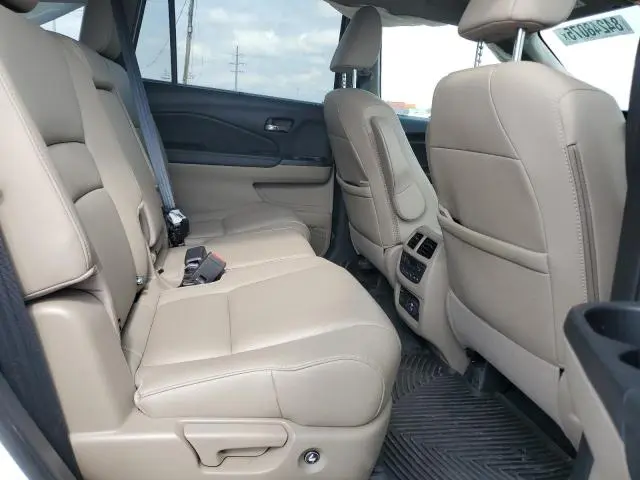 2021 HONDA PILOT TOURING  