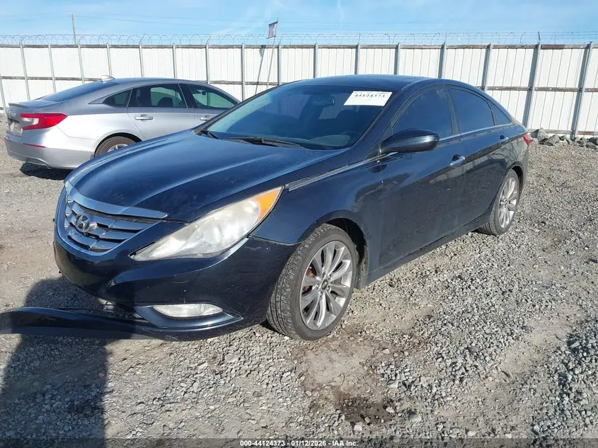 2013 HYUNDAI SONATA SE
