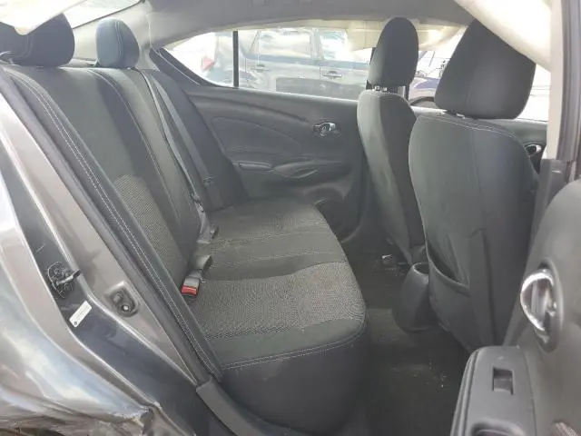 2019 NISSAN VERSA S  