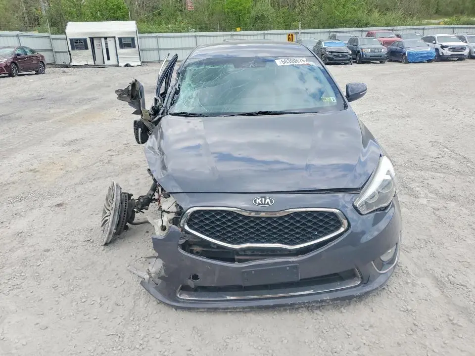 2015 KIA CADENZA PREMIUM  