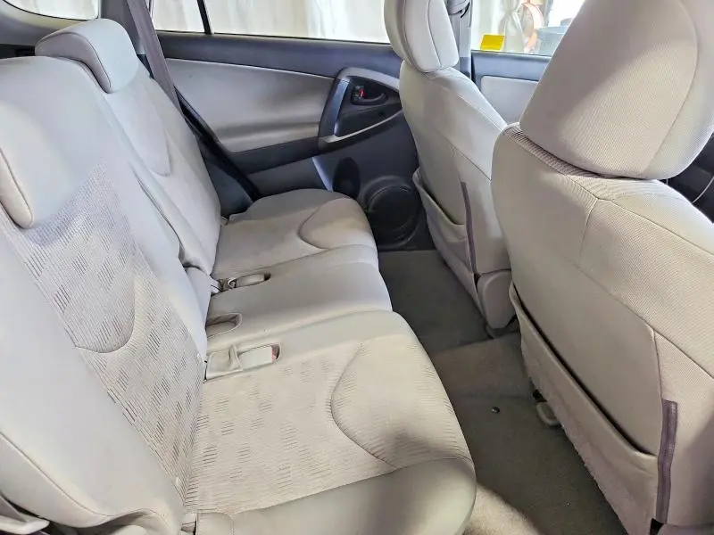 2010 TOYOTA RAV4 BASE  