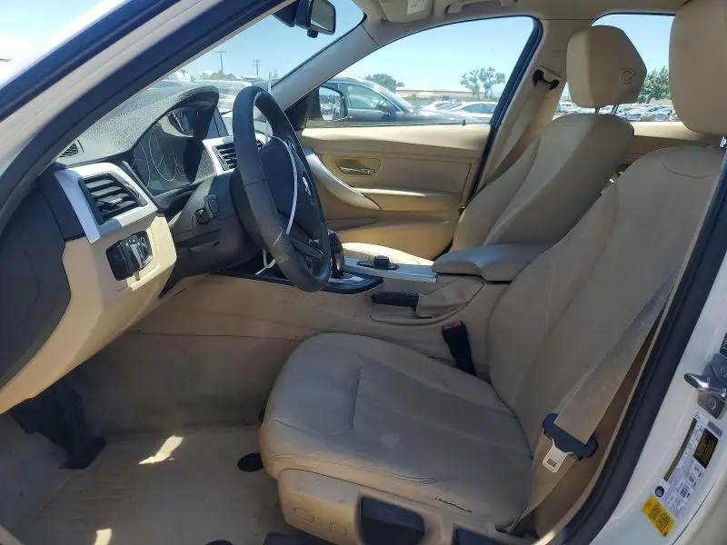 2013 BMW 320 I  
