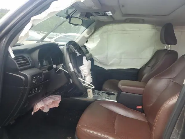 2014 TOYOTA 4RUNNER SR5  