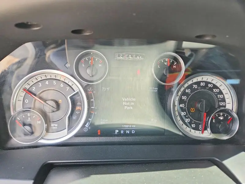 2016 RAM 1500 LARAMIE  
