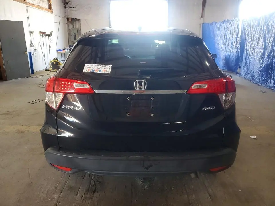 2020 HONDA HR-V LX  