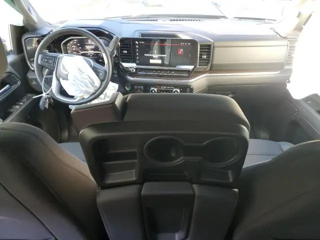 2024 GMC SIERRA K2500 SLE  