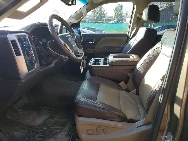 2015 GMC SIERRA K2500 SLE  