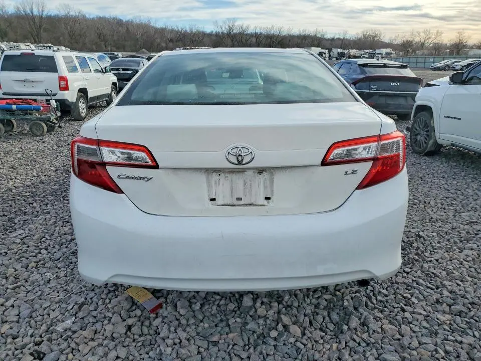 2013 TOYOTA CAMRY LE  