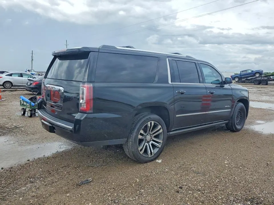 2019 GMC YUKON XL DENALI  
