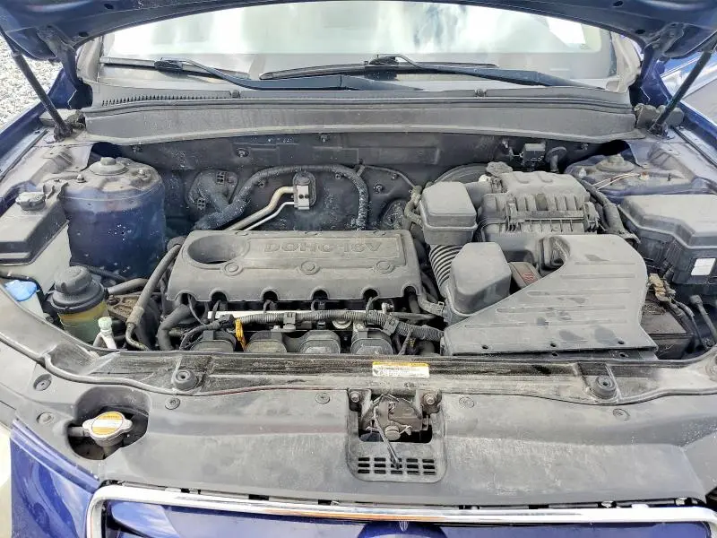 2010 HYUNDAI SANTA FE GLS  