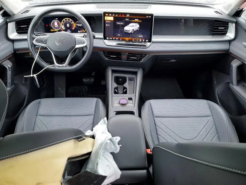 2026 VOLKSWAGEN TIGUAN SE  