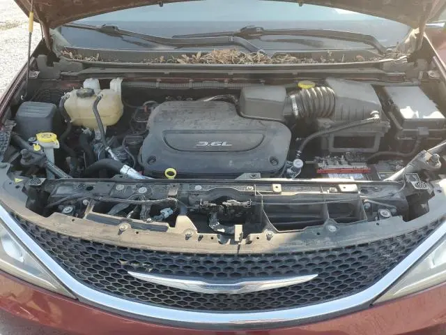 2017 CHRYSLER PACIFICA LIMITED  