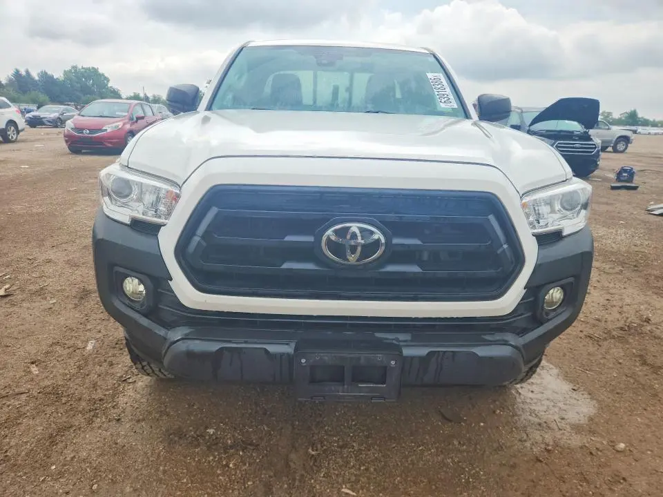 2021 TOYOTA TACOMA SR  