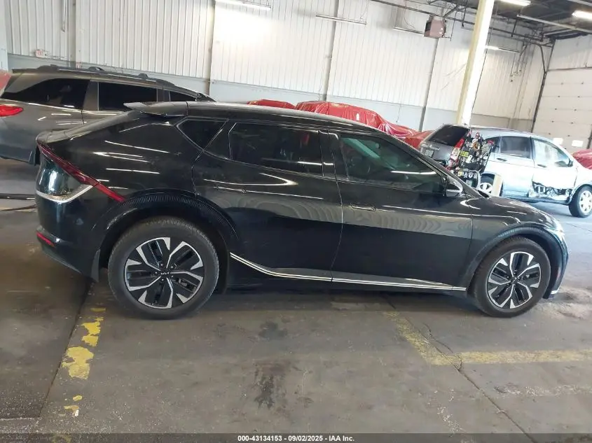 2022 KIA EV6 WIND