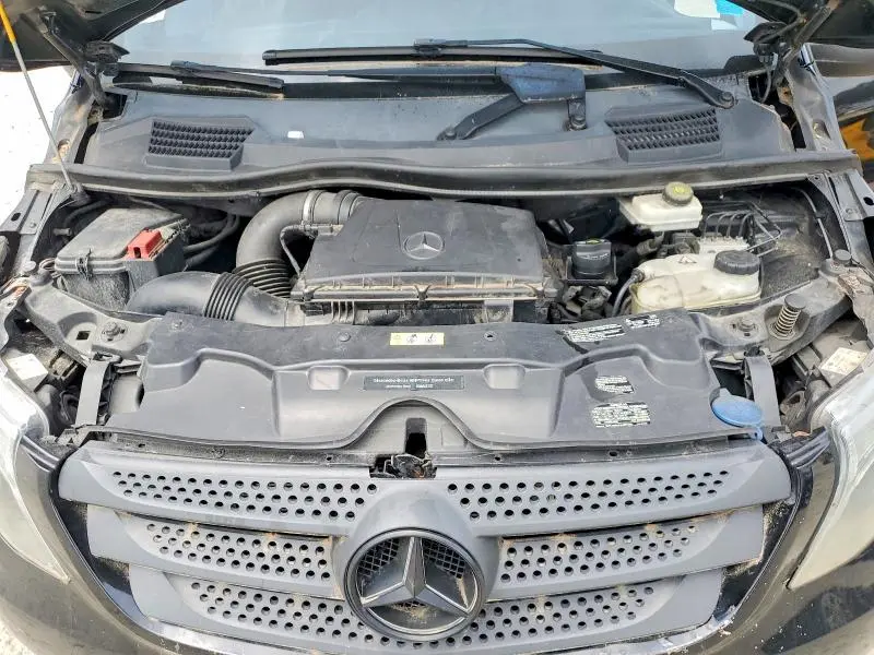 2018 MERCEDES-BENZ METRIS   