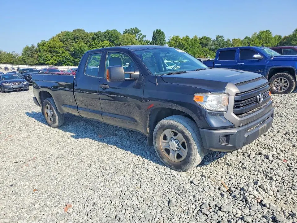 2017 TOYOTA TUNDRA SR  