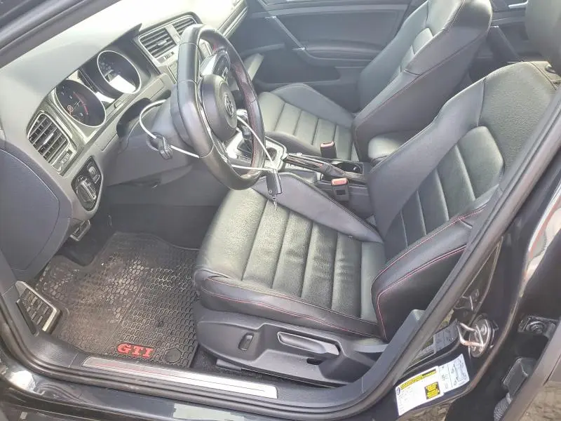 2017 VOLKSWAGEN GTI S/SE  