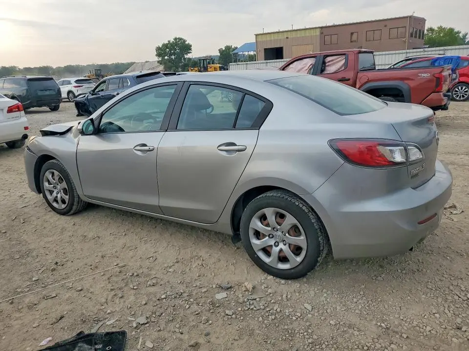 2013 MAZDA 3 I  