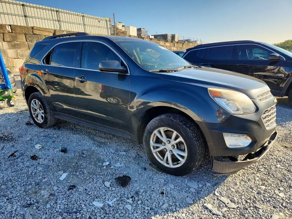 2017 CHEVROLET EQUINOX LT  