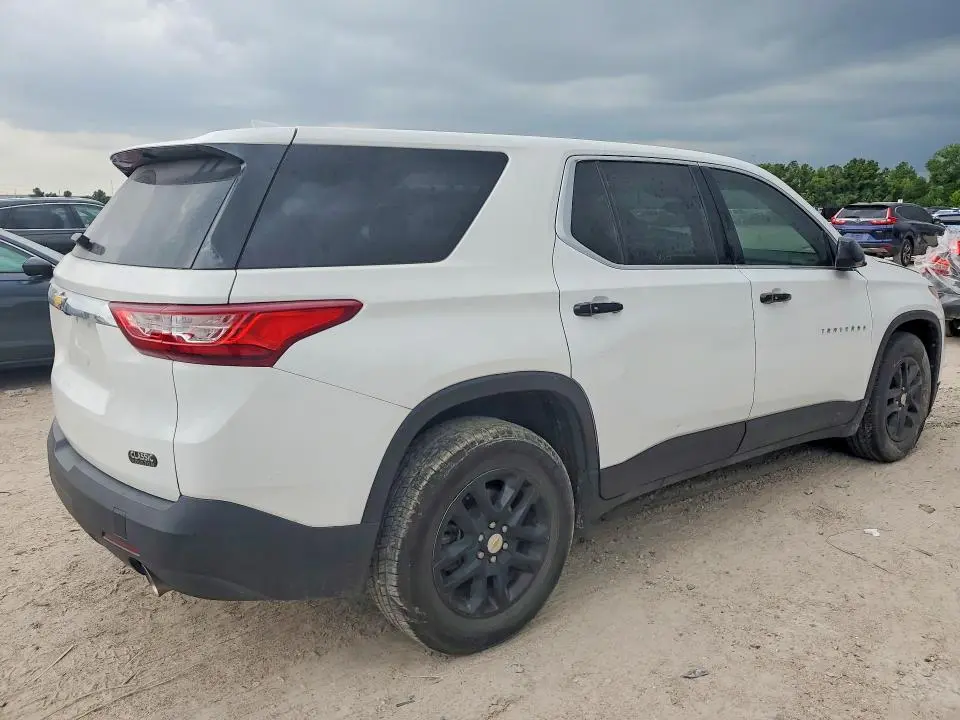 2020 CHEVROLET TRAVERSE LS  