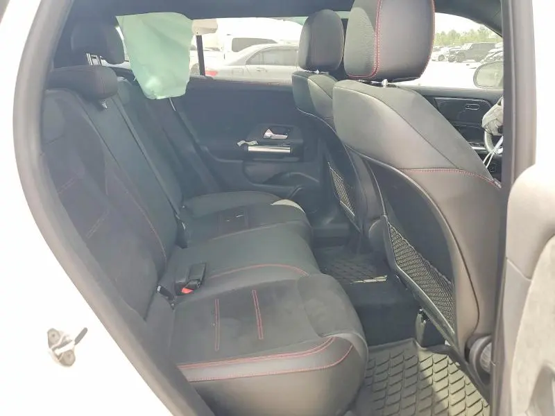 2022 MERCEDES-BENZ GLA 250 4MATIC  