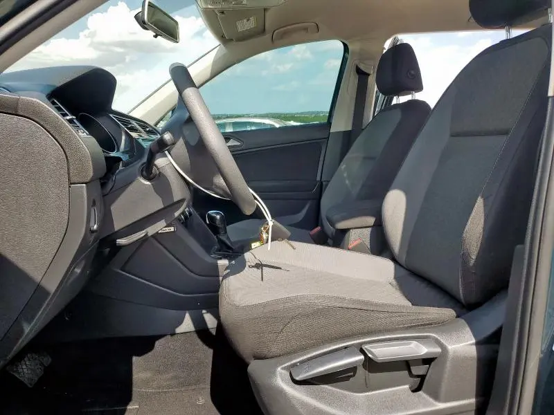 2019 VOLKSWAGEN TIGUAN S  