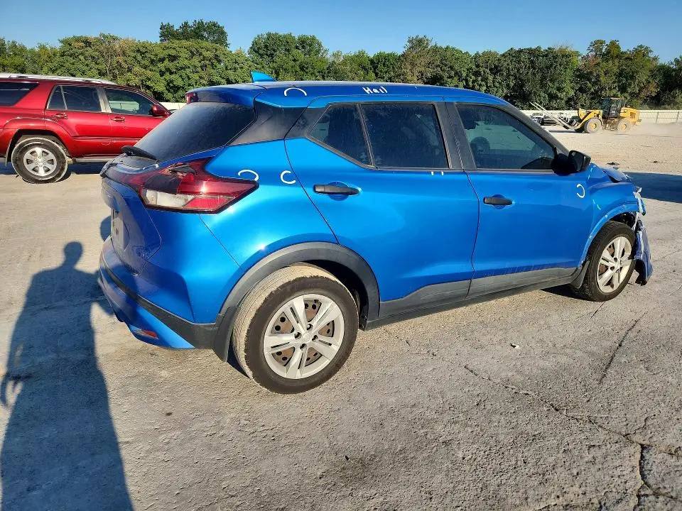 2021 NISSAN KICKS S  