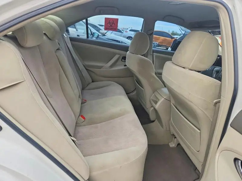 2011 TOYOTA CAMRY BASE  