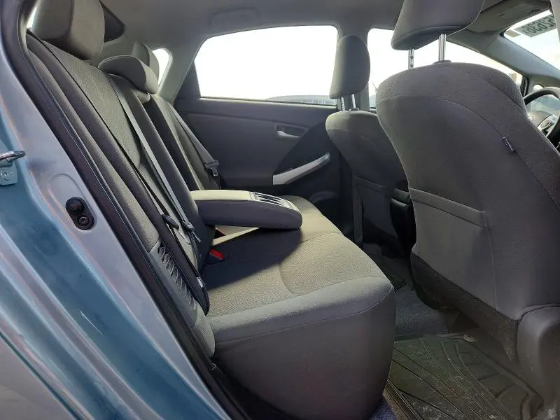2015 TOYOTA PRIUS TWO  