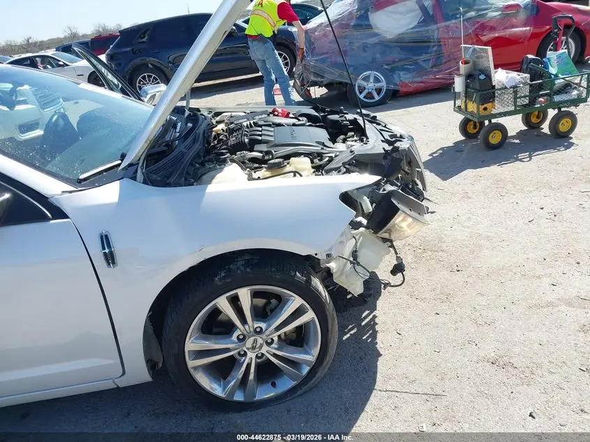 2011 LINCOLN MKZ  