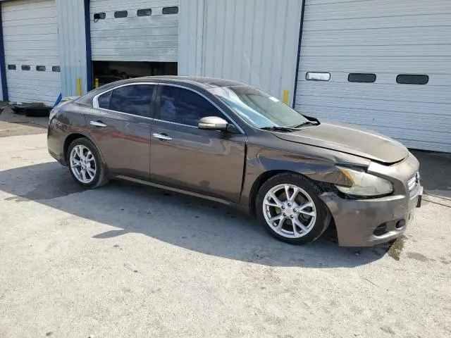 2012 NISSAN MAXIMA S  
