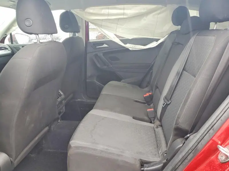 2018 VOLKSWAGEN TIGUAN S  