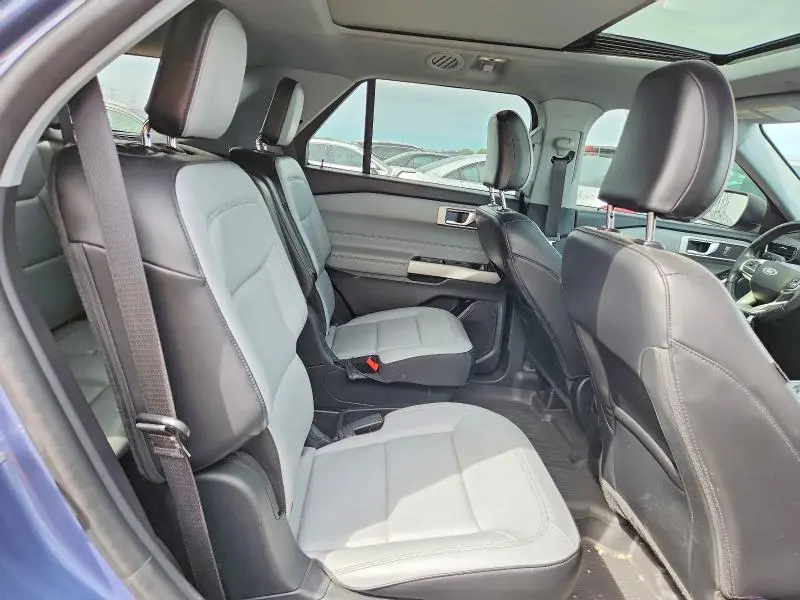 2021 FORD EXPLORER XLT  