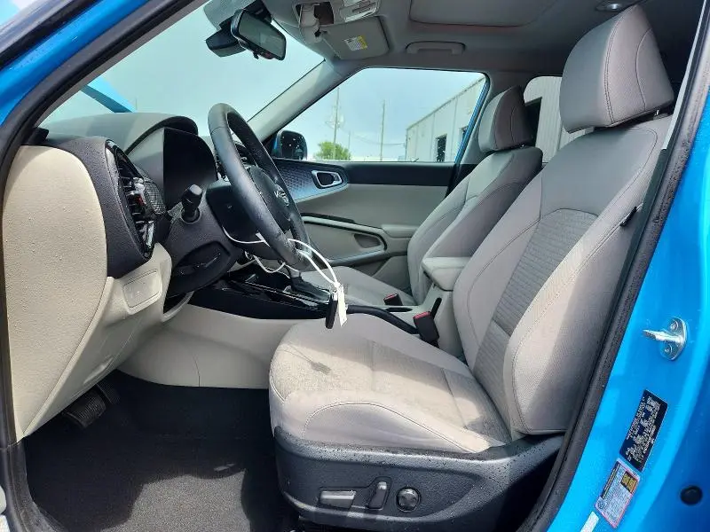 2023 KIA SOUL EX  