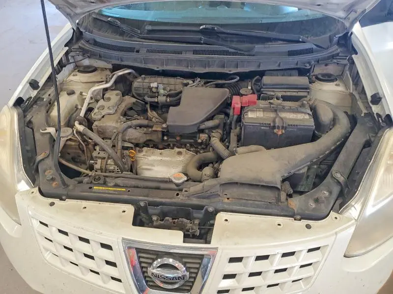 2010 NISSAN ROGUE S  