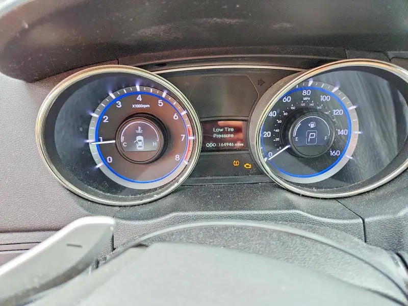 2013 HYUNDAI SONATA SE  