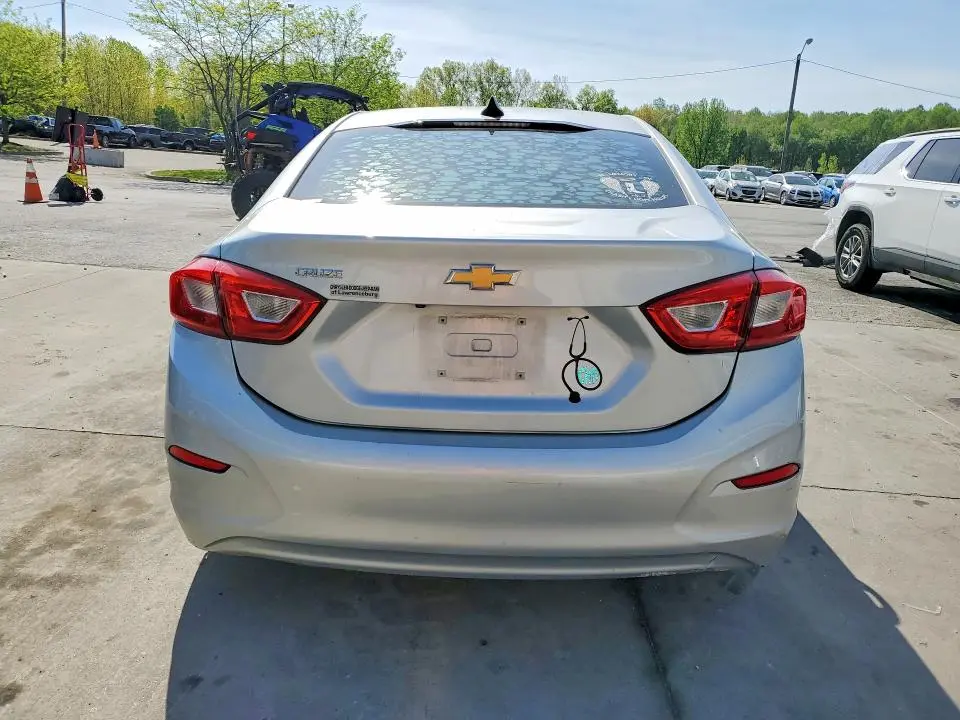 2019 CHEVROLET CRUZE LS  
