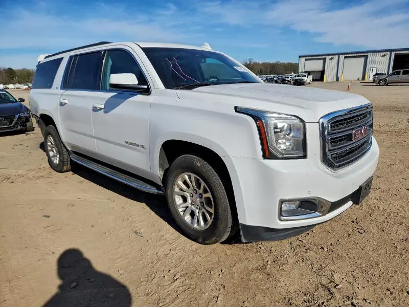 2017 GMC YUKON XL K1500 SLT  