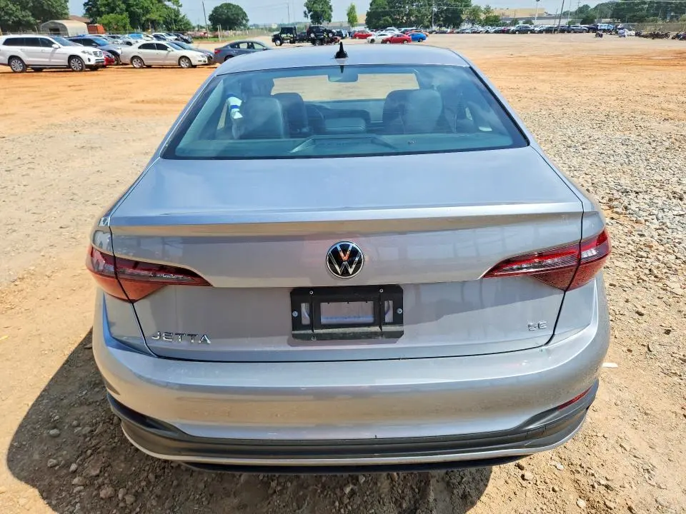 2023 VOLKSWAGEN JETTA SE  