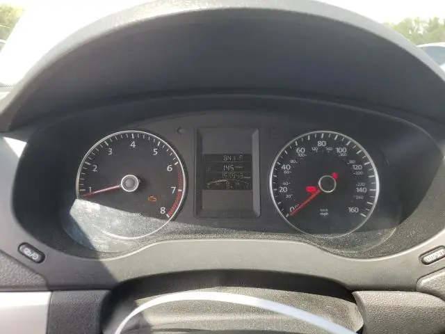 2013 VOLKSWAGEN JETTA SE  