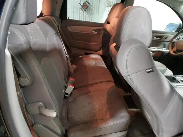 2016 CHEVROLET TRAVERSE LS  