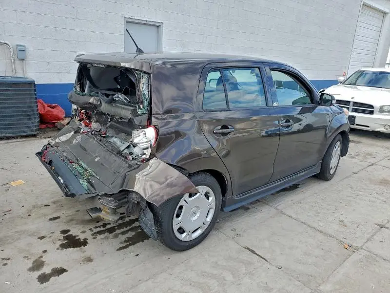 2011 TOYOTA SCION XD   