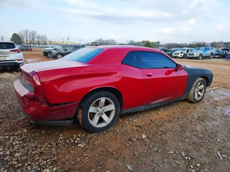 2013 DODGE CHALLENGER SXT  