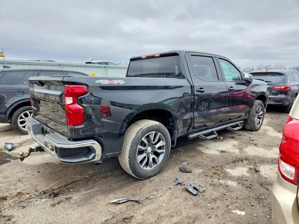 2021 CHEVROLET SILVERADO K1500 LT  