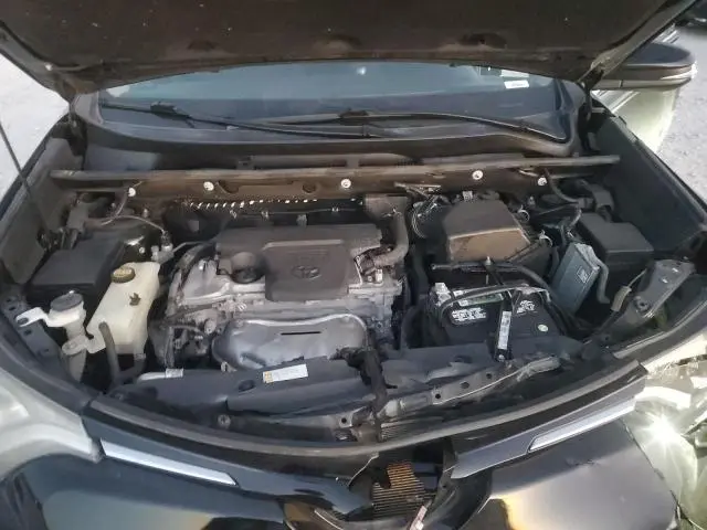 2017 TOYOTA RAV4 XLE  