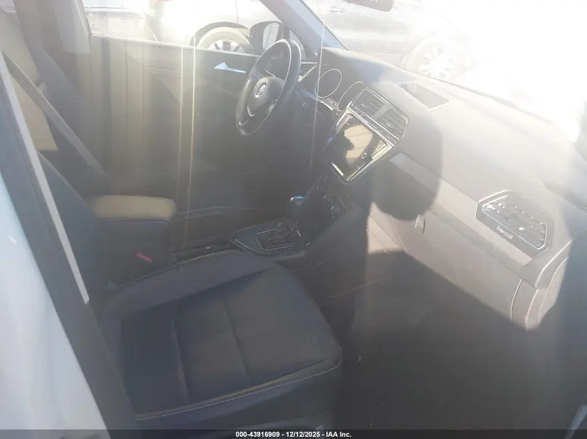 2021 VOLKSWAGEN TIGUAN 2.0T SE/2.0T SE R-LINE BLACK/2.0T SEL