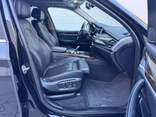 2015 BMW X5 XDRIVE50I  