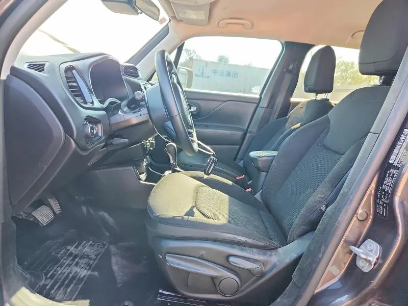 2020 JEEP RENEGADE LATITUDE  
