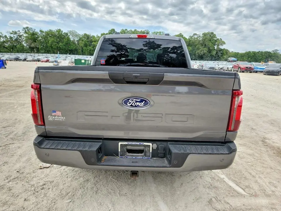 2024 FORD F150 STX  
