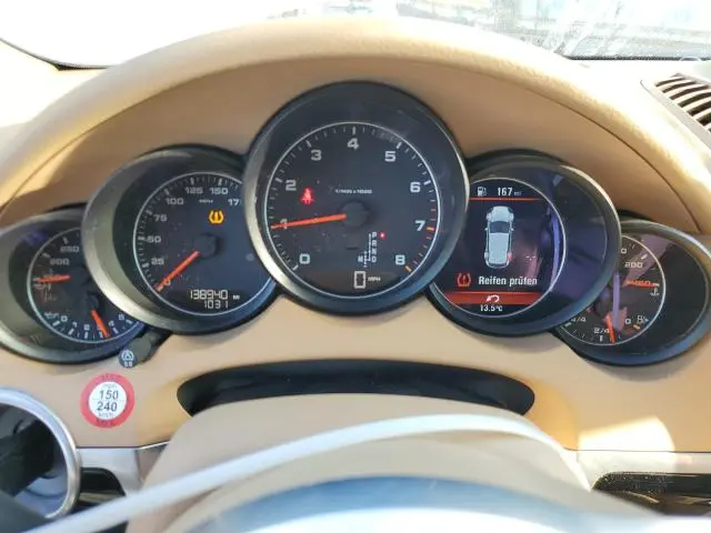 2016 PORSCHE CAYENNE   